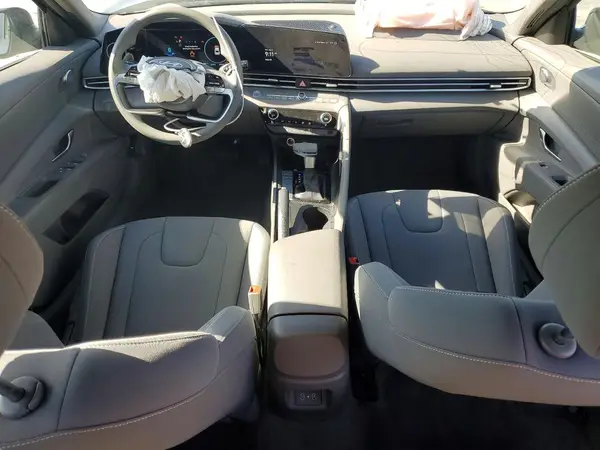 KMHLM4DG2RU840962 2024 HYUNDAI ELANTRA - Image 8