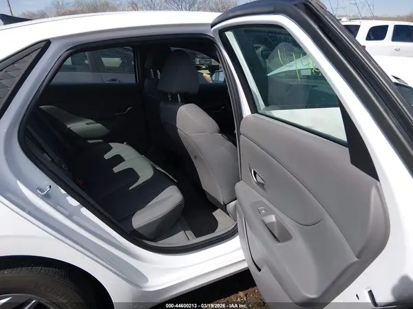 KMHLM4DG2RU843831 2024 HYUNDAI ELANTRA - Image 8