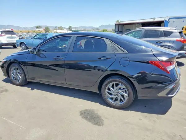 KMHLM4DG2RU844039 2024 HYUNDAI ELANTRA - Image 2
