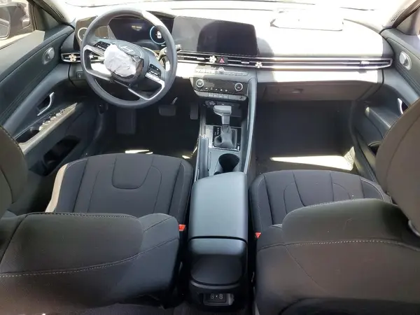 KMHLM4DG2RU844039 2024 HYUNDAI ELANTRA - Image 8