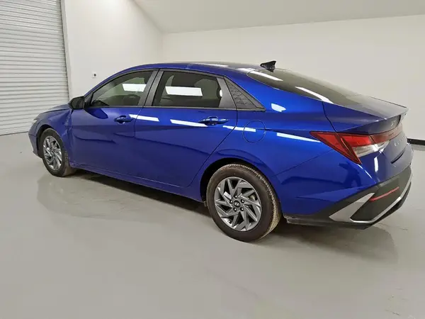 KMHLM4DG2RU845692 2024 HYUNDAI ELANTRA - Image 2
