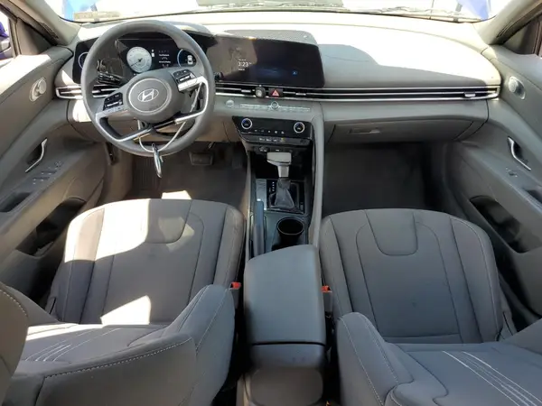 KMHLM4DG2RU847569 2024 HYUNDAI ELANTRA - Image 8