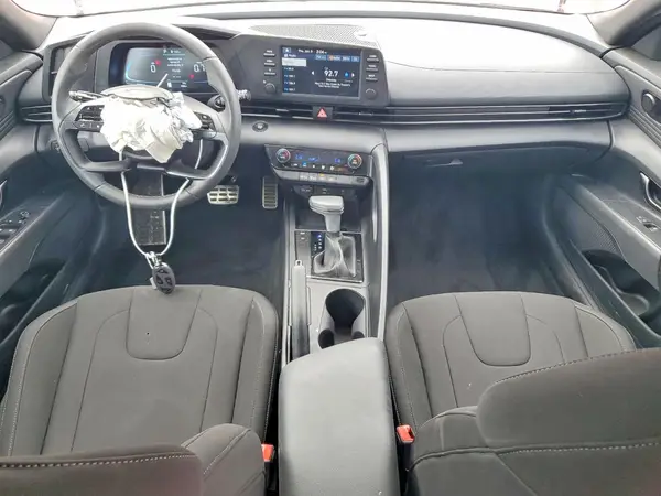KMHLM4DG2SU008916 2025 HYUNDAI ELANTRA - Image 8