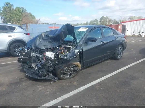 KMHLM4DG2SU009404 2025 HYUNDAI ELANTRA - Image 2