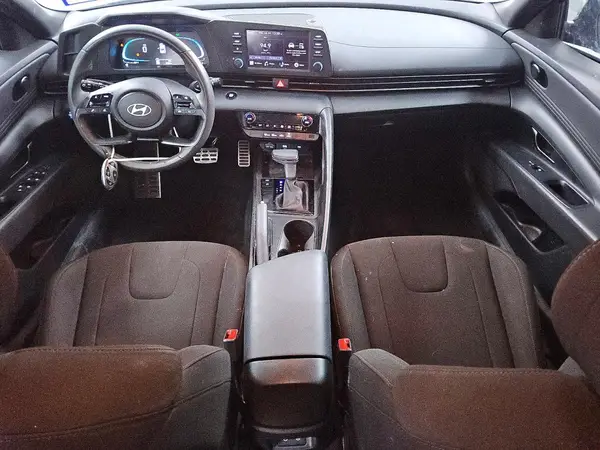 KMHLM4DG2SU012755 2025 HYUNDAI ELANTRA - Image 8