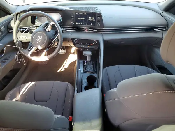 KMHLM4DG2SU017132 2025 HYUNDAI ELANTRA - Image 8