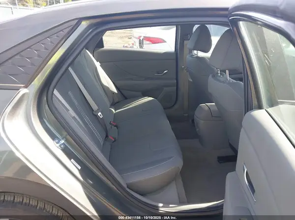 KMHLM4DG2SU021004 2025 HYUNDAI ELANTRA - Image 8