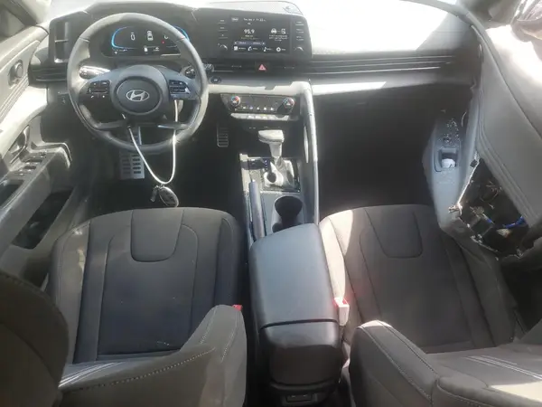 KMHLM4DG2SU022458 2025 HYUNDAI ELANTRA - Image 8