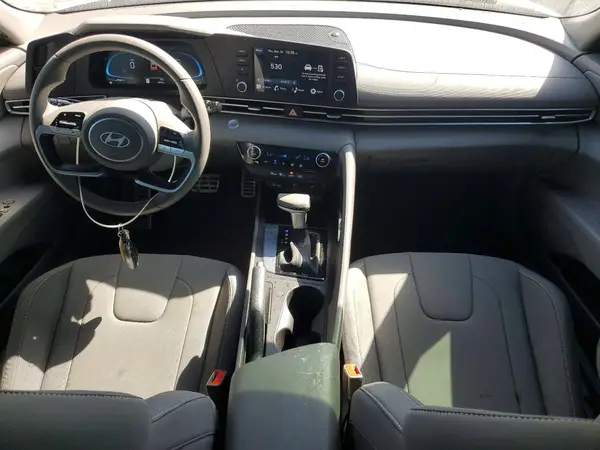 KMHLM4DG2SU022556 2025 HYUNDAI ELANTRA - Image 8
