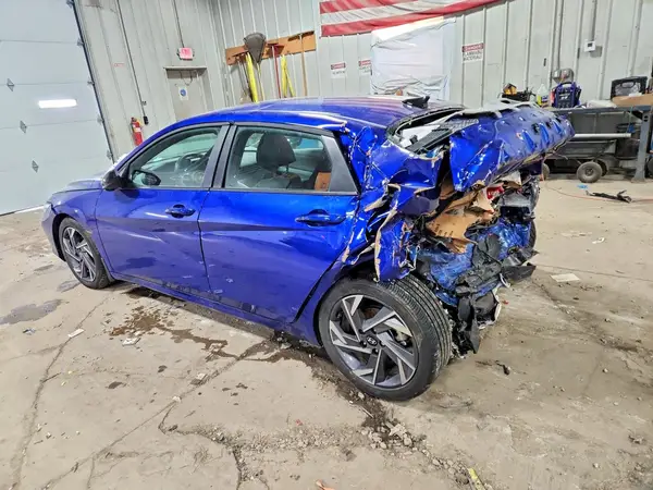KMHLM4DG2SU027952 2025 HYUNDAI ELANTRA - Image 2