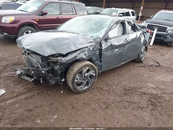 KMHLM4DG2SU032794 2025 HYUNDAI ELANTRA - Image 2
