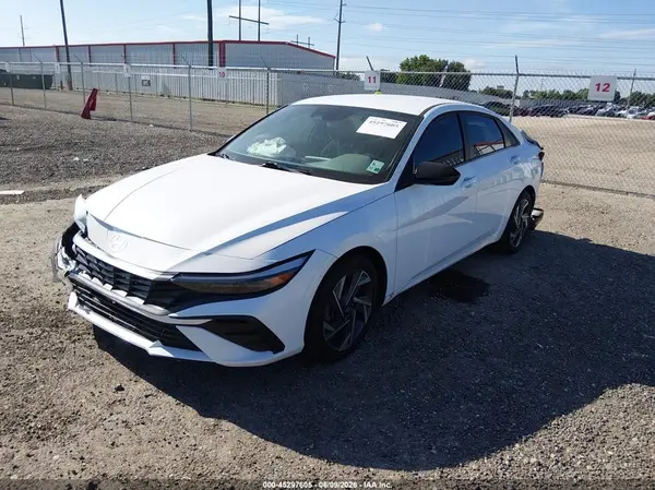 KMHLM4DG2SU040216 2025 HYUNDAI ELANTRA - Image 2