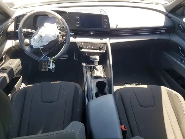 KMHLM4DG2SU040555 2025 HYUNDAI ELANTRA - Image 8