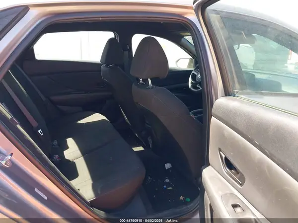 KMHLM4DG2SU059235 2025 HYUNDAI ELANTRA - Image 8