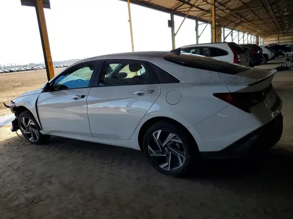 KMHLM4DG2SU059316 2025 HYUNDAI ELANTRA - Image 2