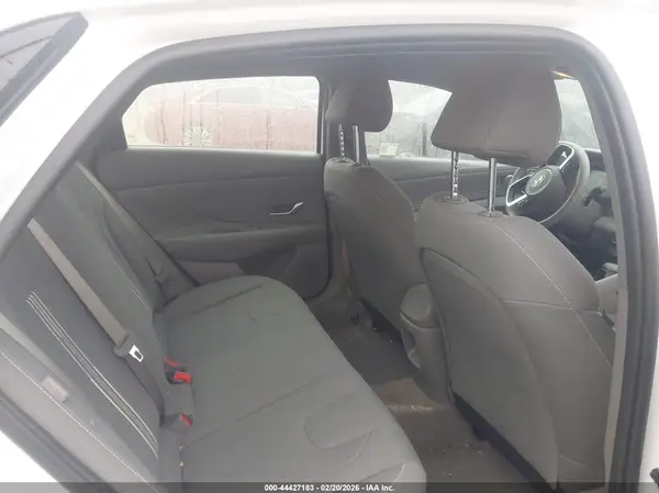 KMHLM4DG2SU064807 2025 HYUNDAI ELANTRA - Image 8