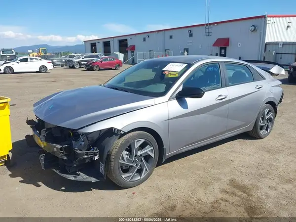 KMHLM4DG2SU078321 2025 HYUNDAI ELANTRA - Image 2