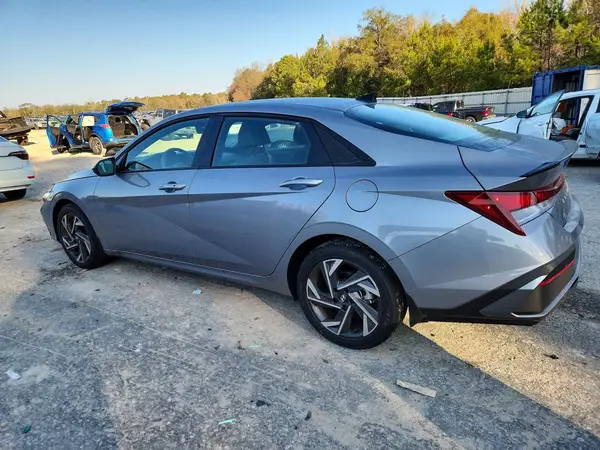 KMHLM4DG2SU079498 2025 HYUNDAI ELANTRA - Image 2