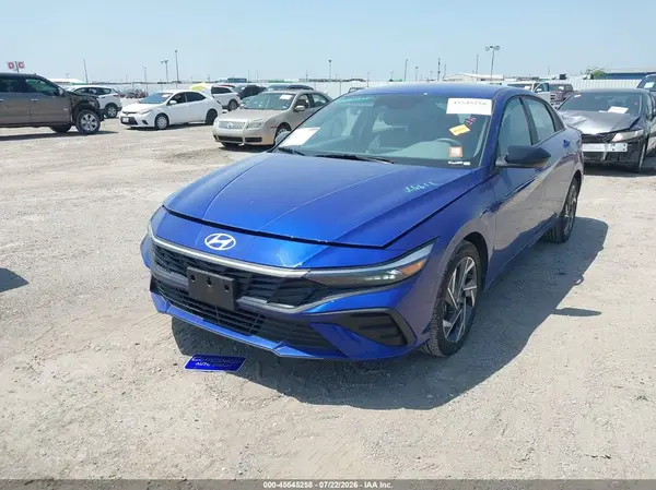 KMHLM4DG2SU090193 2025 HYUNDAI ELANTRA - Image 2