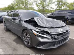 KMHLM4DG2SU091361 2025 HYUNDAI ELANTRA