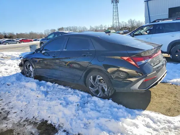 KMHLM4DG2SU095541 2025 HYUNDAI ELANTRA - Image 2