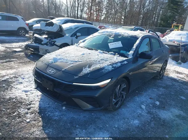 KMHLM4DG2SU863762 2025 HYUNDAI ELANTRA - Image 2