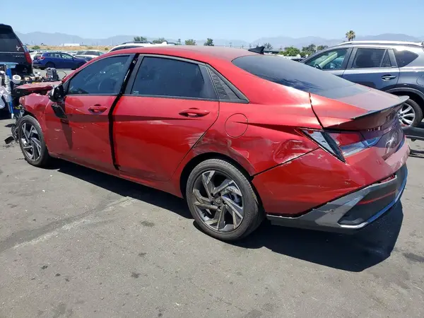 KMHLM4DG2SU868475 2025 HYUNDAI ELANTRA - Image 2