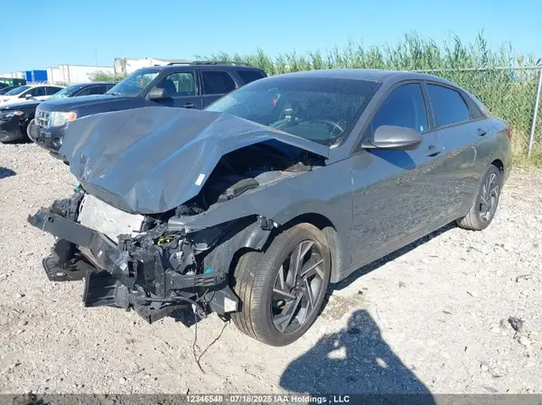 KMHLM4DG2SU870565 2025 HYUNDAI ELANTRA - Image 2