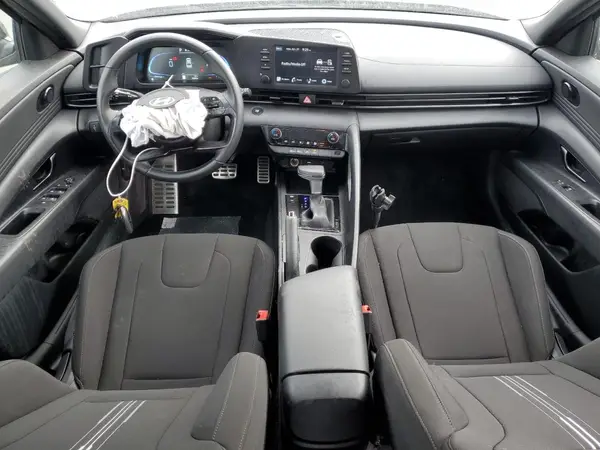 KMHLM4DG2SU872025 2025 HYUNDAI ELANTRA - Image 8