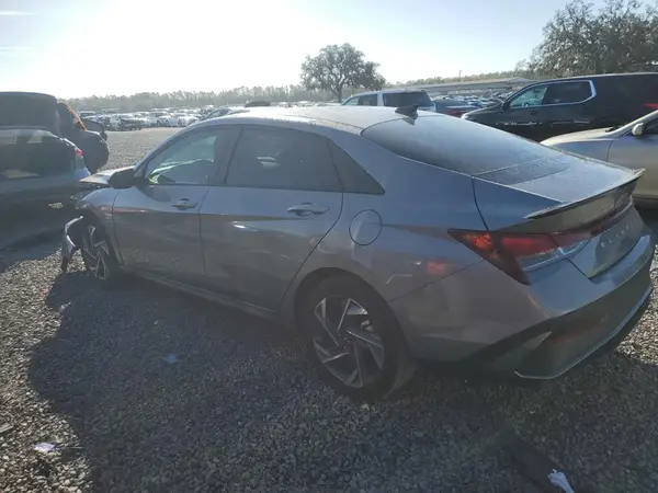 KMHLM4DG2SU874776 2025 HYUNDAI ELANTRA - Image 2