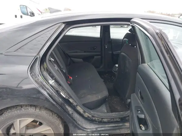 KMHLM4DG2SU881629 2025 HYUNDAI ELANTRA - Image 8