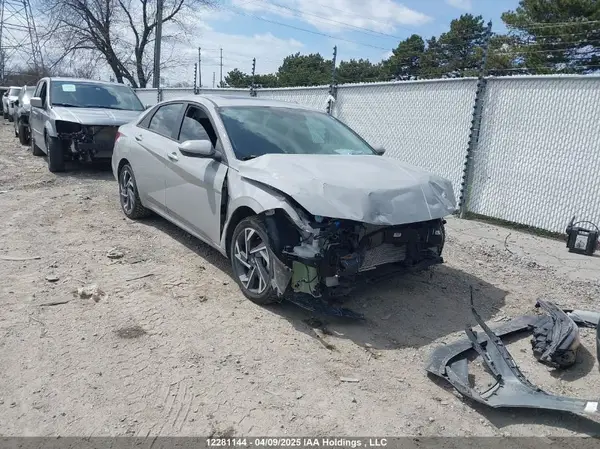 KMHLM4DG2SU886524 2025 HYUNDAI ELANTRA - Image 1
