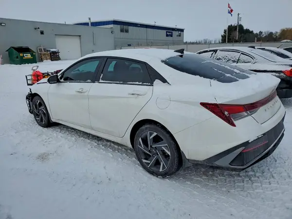 KMHLM4DG2SU888144 2025 HYUNDAI ELANTRA - Image 2