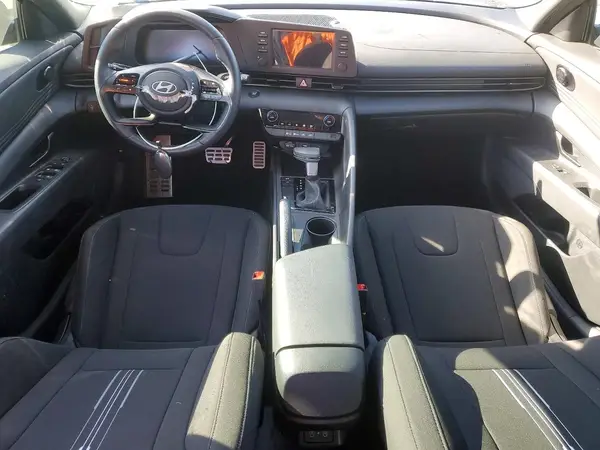 KMHLM4DG2SU897779 2025 HYUNDAI ELANTRA - Image 8