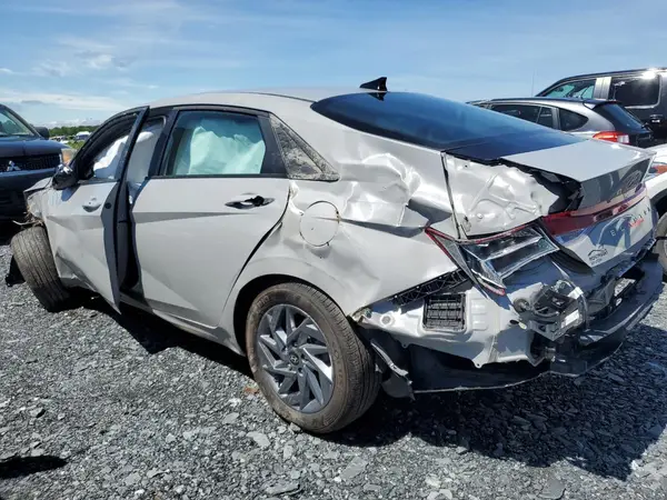 KMHLM4DG2SU899564 2025 HYUNDAI ELANTRA - Image 2