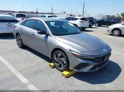 KMHLM4DG2SU902673 2025 HYUNDAI ELANTRA