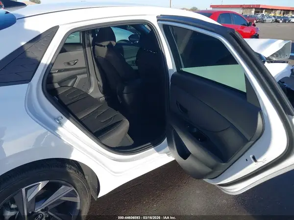 KMHLM4DG2SU909655 2025 HYUNDAI ELANTRA - Image 8