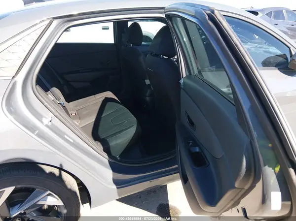 KMHLM4DG2SU914144 2025 HYUNDAI ELANTRA - Image 8