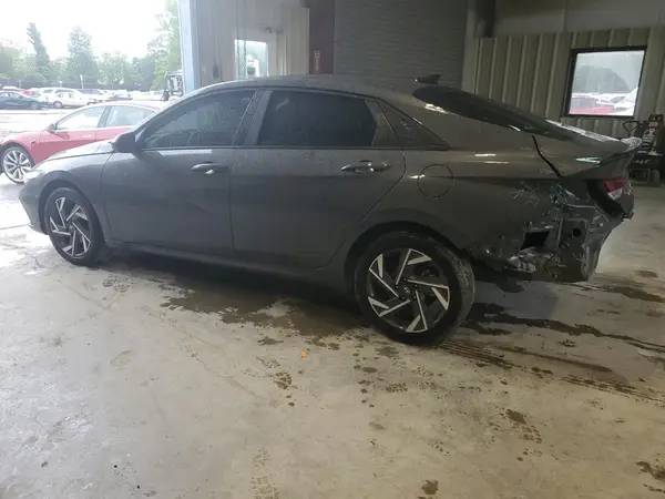 KMHLM4DG2SU914371 2025 HYUNDAI ELANTRA - Image 2