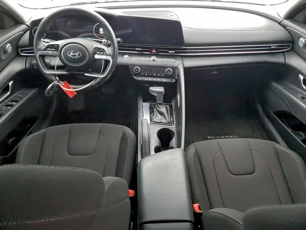 KMHLM4DG2SU916492 2025 HYUNDAI ELANTRA - Image 8