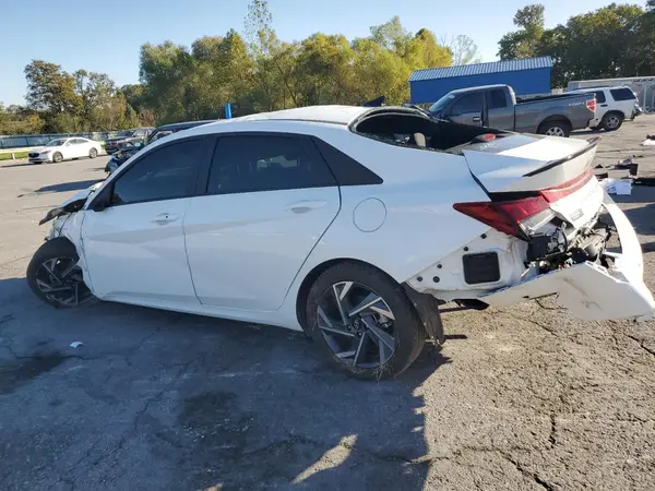 KMHLM4DG2SU916976 2025 HYUNDAI ELANTRA - Image 2