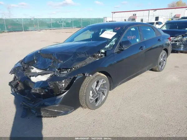 KMHLM4DG2SU917156 2025 HYUNDAI ELANTRA - Image 2