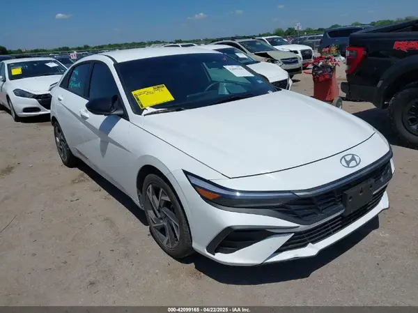 KMHLM4DG2SU923409 2025 HYUNDAI ELANTRA - Image 1