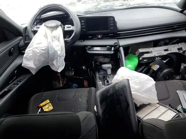 KMHLM4DG2SU931834 2025 HYUNDAI ELANTRA - Image 8