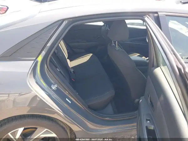 KMHLM4DG2SU943286 2025 HYUNDAI ELANTRA - Image 8