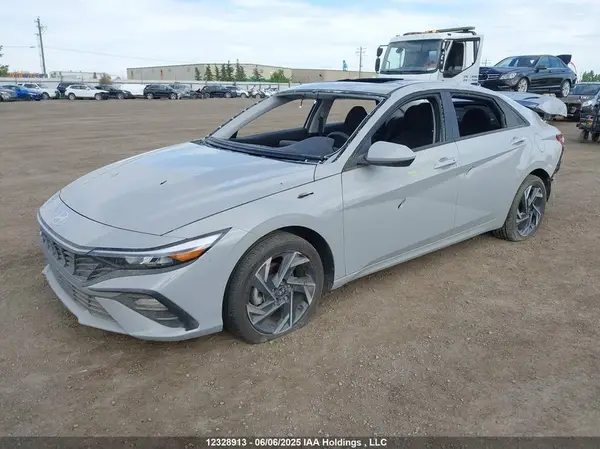 KMHLM4DG2SU953980 2025 HYUNDAI ELANTRA - Image 2
