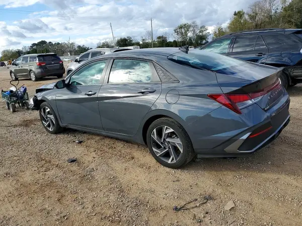 KMHLM4DG2SU956040 2025 HYUNDAI ELANTRA - Image 2