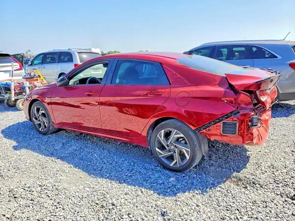 KMHLM4DG2SU956636 2025 HYUNDAI ELANTRA - Image 2