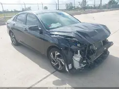 KMHLM4DG2SU961559 2025 HYUNDAI ELANTRA