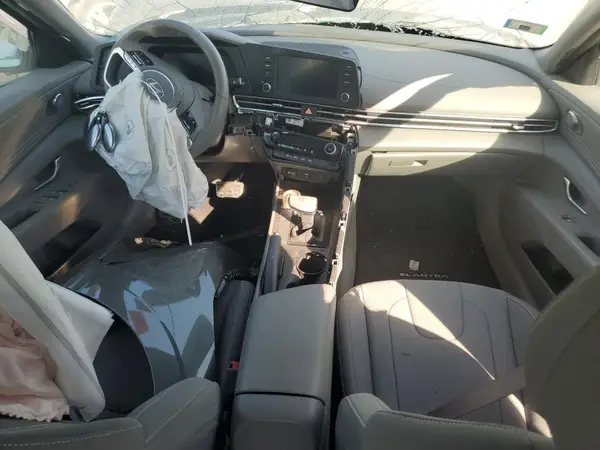 KMHLM4DG2SU962047 2025 HYUNDAI ELANTRA - Image 8